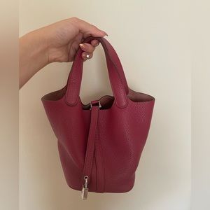 Authentic Hermes Picotin 18 rouge grenat used